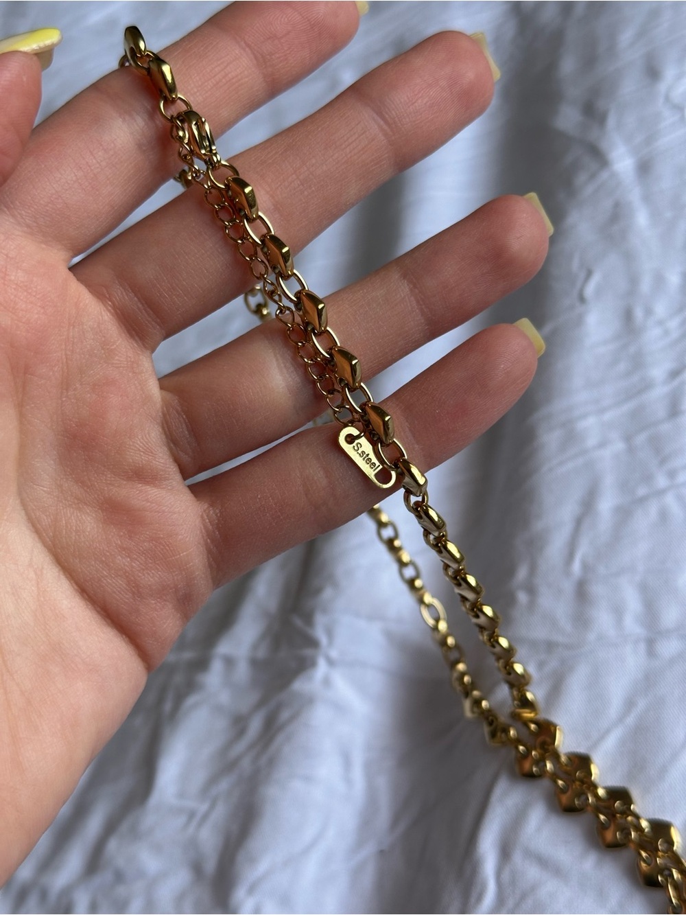 Gold Tone Heart Chain Necklace Trendy Choker Style - Picture 4 of 5